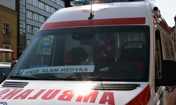 Ministerstwo Zdrowia: 206 nowych przypadków koronawirusa, 25 osób zmarło 
