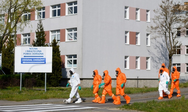 MZ: 144 nowe zakażenia koronawirusem, cztery osoby zmarły