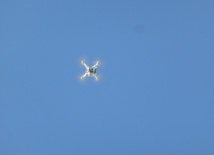 Pierwszy w Polsce lot drona z próbkami do badań na obecność SARS-CoV-2