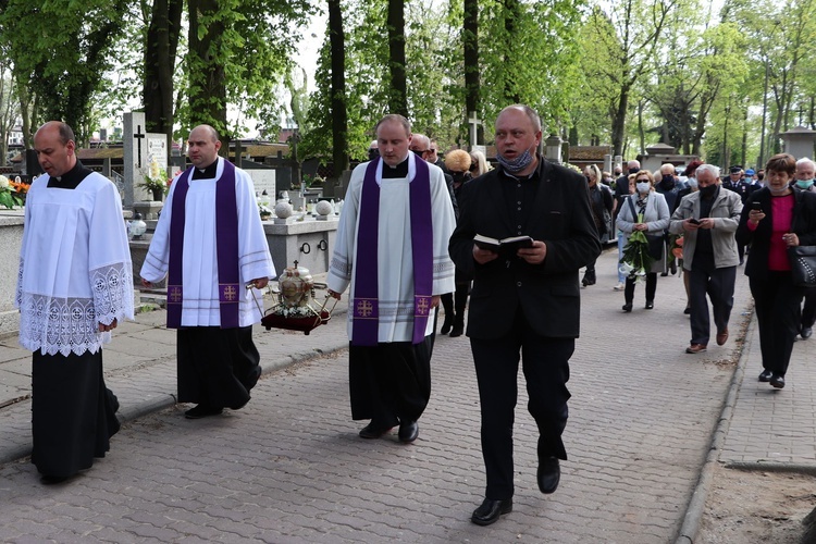 Pogrzeb ks. kan. dr. Andrzeja Świderskiego