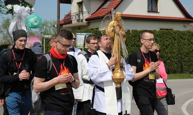 Tak było w ubiegłym roku na trasie drugiego dnia - z Wieprza do Tomic.