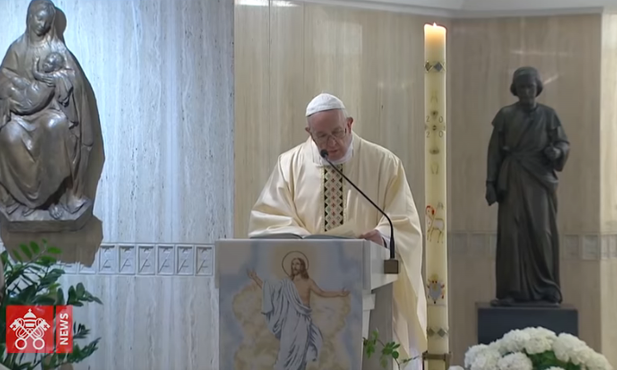 Papież: prośmy za tych, którzy dają za nas swe życie