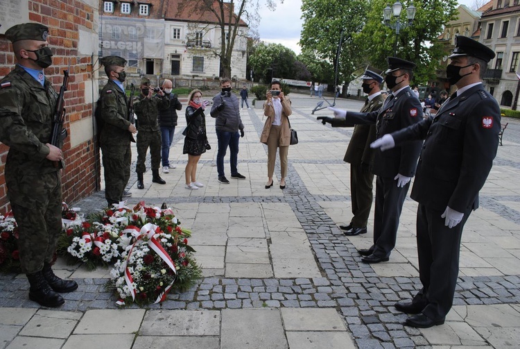 Uroczystości patriotyczne na Rynku