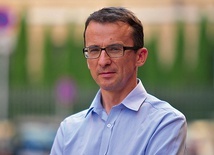 ▲	– Chcę wierzyć, że Bóg nawet z najgorszej sytuacji może wyprowadzić dobro – mówi D. Klimek.