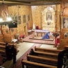 ▲	Kościół św. Katarzyny w Rybniku-Wielopolu. W Eucharystii może uczestniczyć 15 parafian.