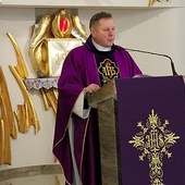 ▲	Ks. Stanisław Araszczuk.