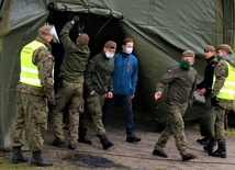 Do pomocy w prowadzeniu centrum testowego zostali skierowani żołnierze z 9. Łódzkiej Brygady Wojsk Obrony Terytorialnej. 