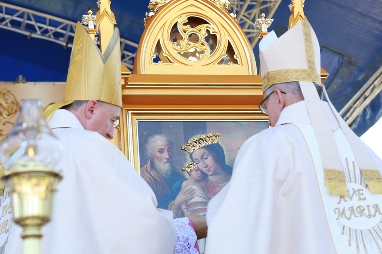 Koronacja obrazu Matki Bożej Chorzelowskiej.