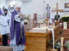 Bez Boga żadna myśl nie jest dobra. Pożegnanie ks. Ireneusza Żejmy