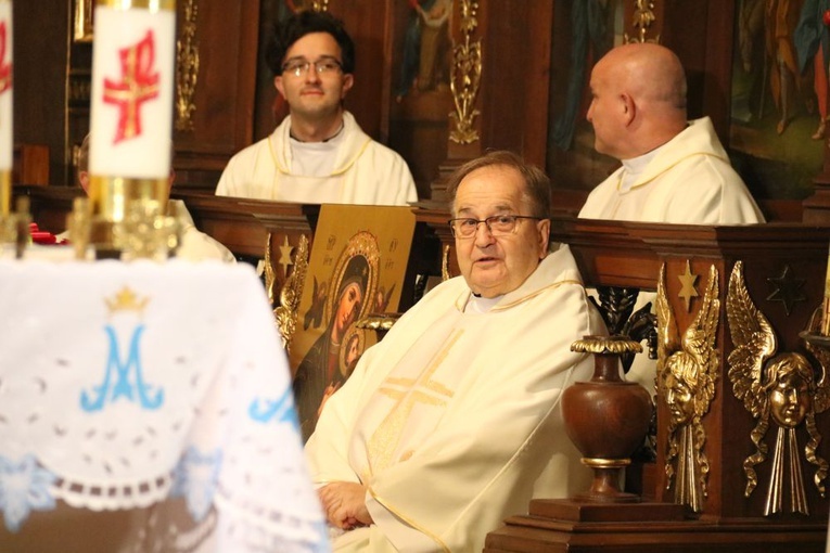 Msza św. w Sanktuarium św. Józefa w Kaliszu pod przewodnictwem bp. Marka Mendyka