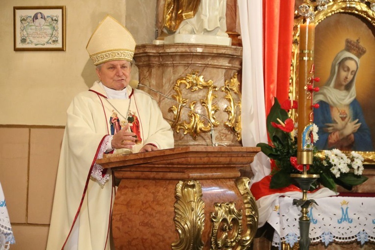 Msza św. w Sanktuarium św. Józefa w Kaliszu pod przewodnictwem bp. Marka Mendyka