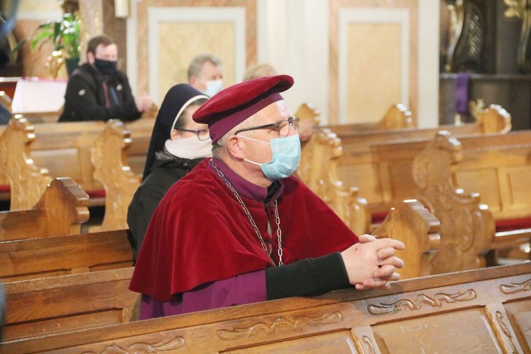 Msza św. w Sanktuarium św. Józefa w Kaliszu pod przewodnictwem bp. Marka Mendyka