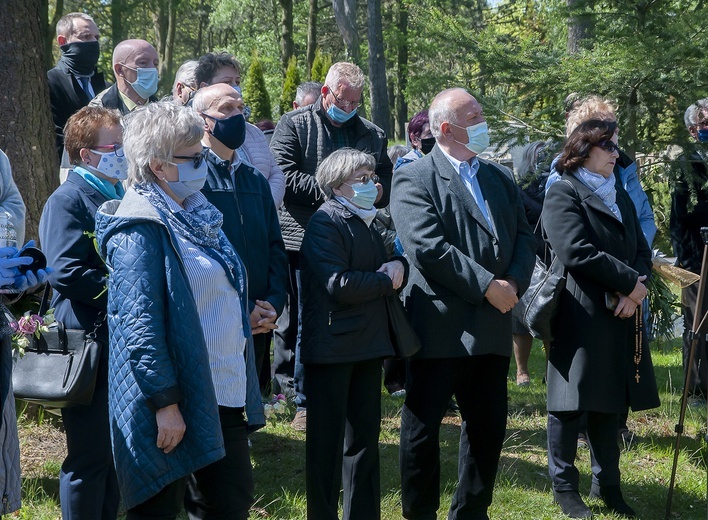 Pogrzeb ks. Ireneusza Żejmy