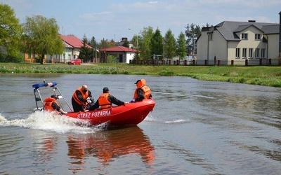 Ta łódź ratownicza kosztowała prawie 63 tys. złotych.