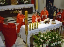 Z okazji 8 maja nie odbyły się doroczne uroczystości. Mszy św. w kościele garnizonowym w Radomiu przewodniczył bp Henryk Tomasik.