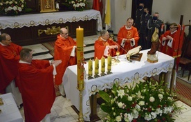 Z okazji 8 maja nie odbyły się doroczne uroczystości. Mszy św. w kościele garnizonowym w Radomiu przewodniczył bp Henryk Tomasik.