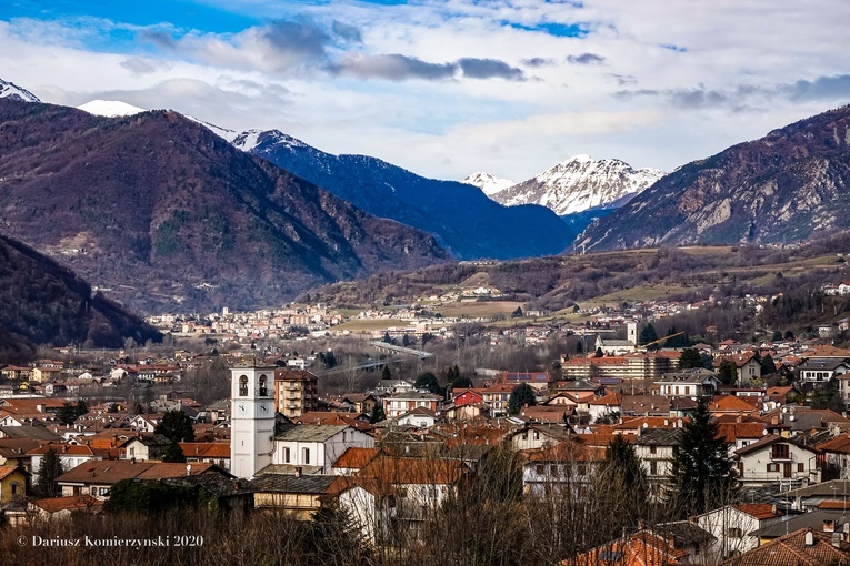 Tutaj posługuje ks. Dariusz Komierzyński.