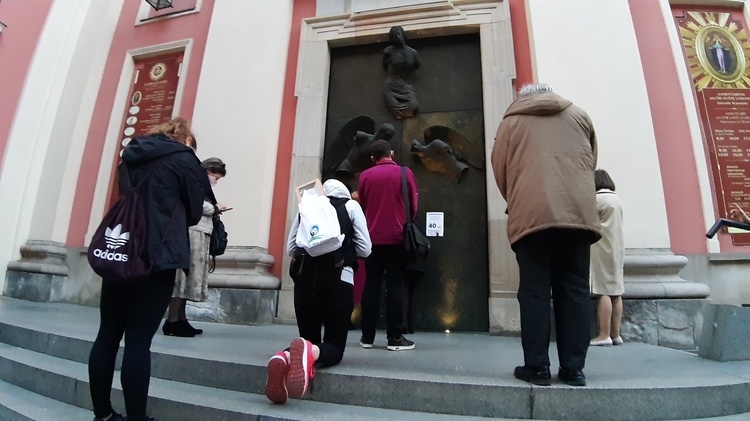 "Matka Boża Łaskawa nie odmiawia niczego. Dlatego tu jesteśmy"