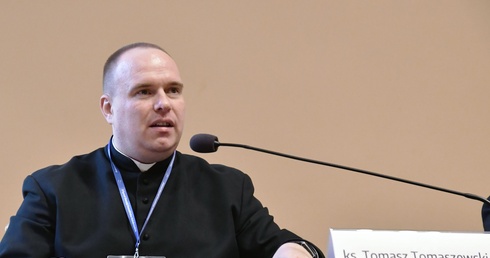Co dalej z synodem? Wyjaśnia sekretarz