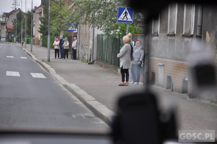 Figura Matki Bożej Fatimskiej przejechała ulicami Gubina