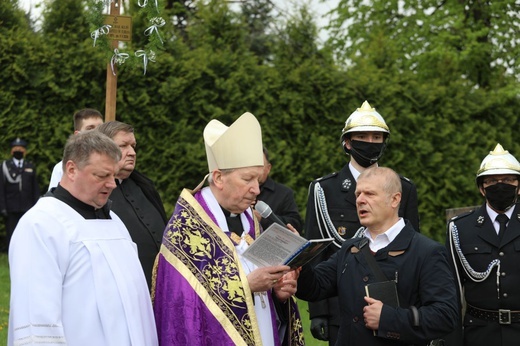 Pogrzeb śp. ks. Michała Klisia w Międzybrodziu Żywieckim