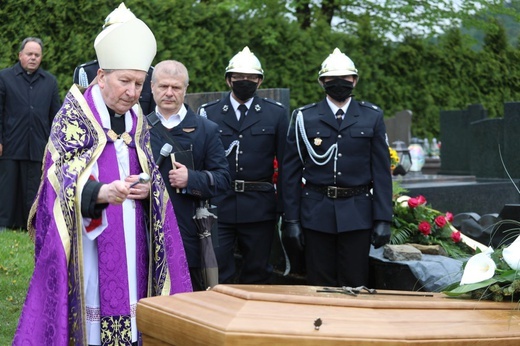 Pogrzeb śp. ks. Michała Klisia w Międzybrodziu Żywieckim
