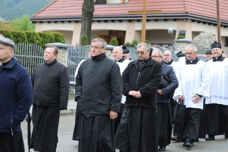 Pogrzeb śp. ks. Michała Klisia w Międzybrodziu Żywieckim