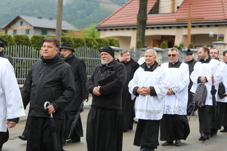 Pogrzeb śp. ks. Michała Klisia w Międzybrodziu Żywieckim