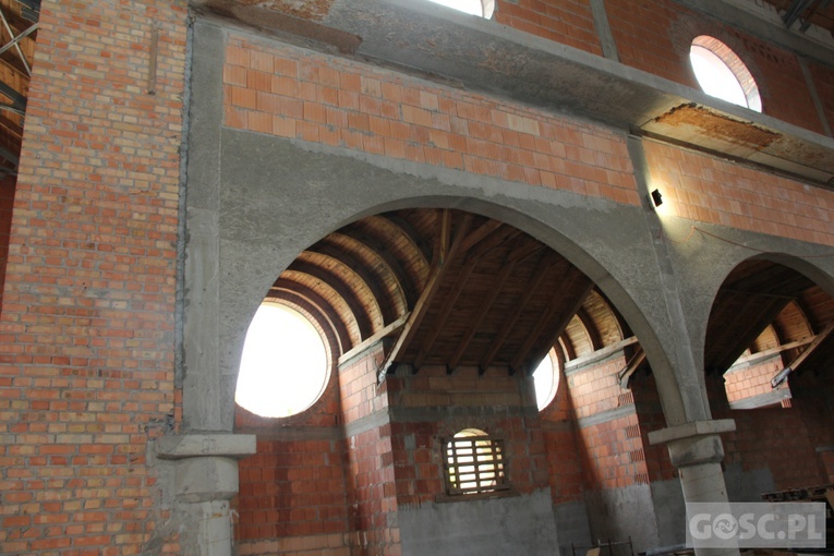 Na jakim etapie jest budowa kościoła pw. Najświętszego Zbawiciela w Gorzowie Wlkp.?