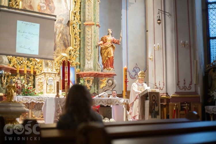 Msza św. z okazji 100. rocznicy urodzin św. Jana Pawła II w Świdnicy