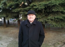 Ks. Tadeusz Pajurek jest proboszczem "papieskiej" parafii.