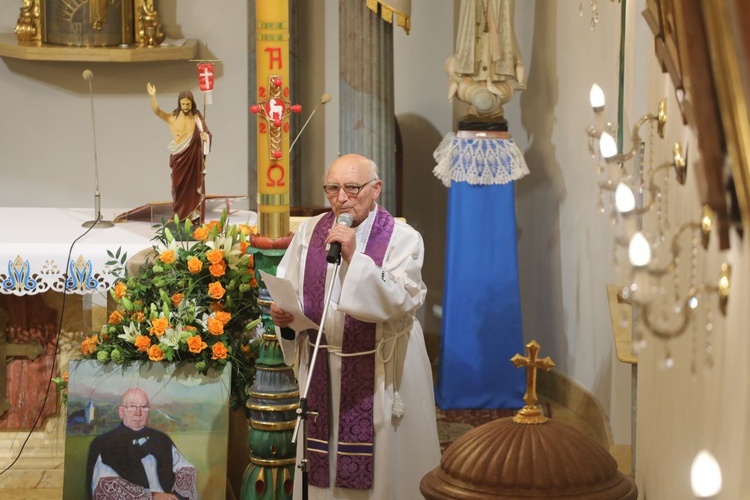 Pogrzeb śp. ks. Jana Drzyzgi w Górkach Wielkich