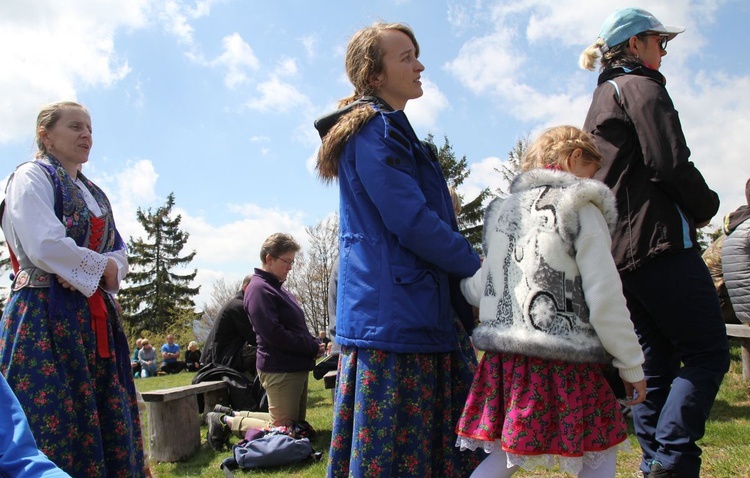 Nabożeństo fatimskie i papieskie urodziny na Bendoszce - 2020