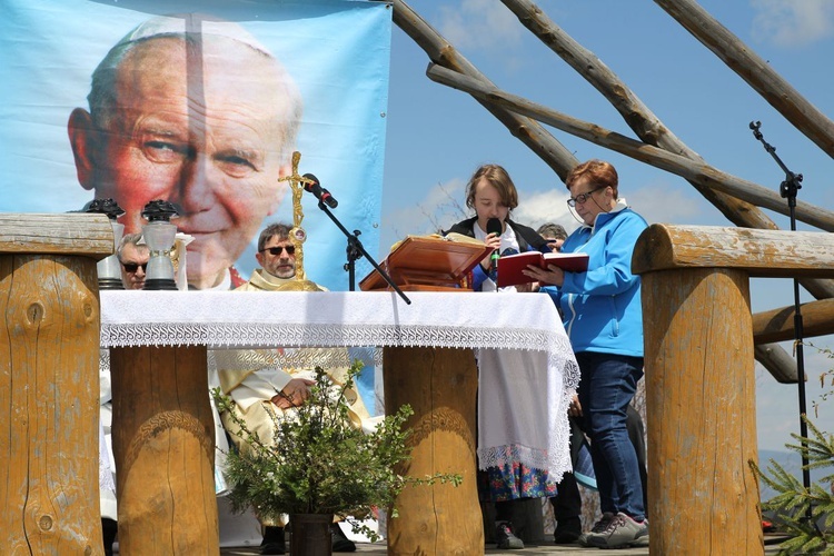 Nabożeństo fatimskie i papieskie urodziny na Bendoszce - 2020