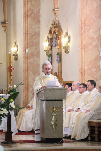 Wadowice. Msza św. z okazji setnej rocznicy urodzin św. Jana Pawła II