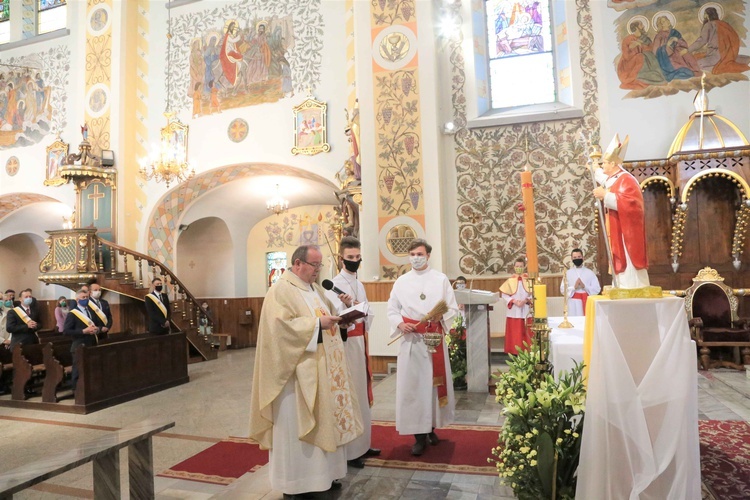 Zaborów. Poświęcenie figury św. Jana Pawła II