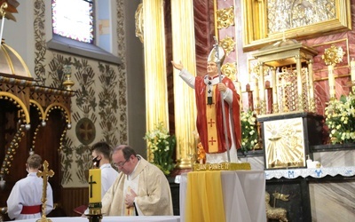 Zaborów. Poświęcenie figury św. Jana Pawła II