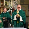 Relikwie św. Jana Pawła II wprowadził kardynał
