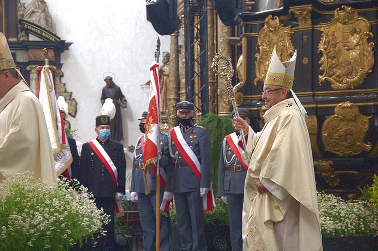 Msza św. w 100. rocznicę urodzin św. Jana Pawła II w archikatedrze oliwskiej