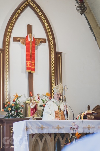 Złoty jubileusz przyjęcia I Komunii Świętej bpa Marka Mendyka