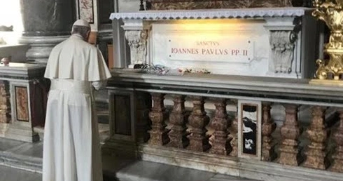 Bazylika św. Piotra, 18 maja 2020, Papież Franciszek