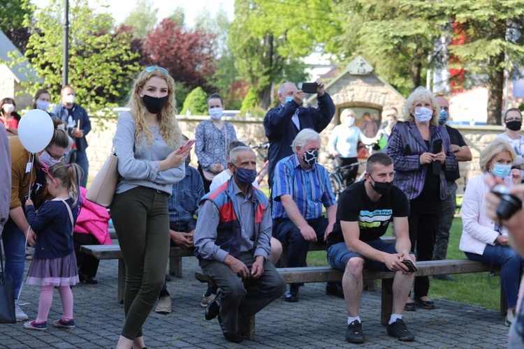 Obchody 100. urodzin św. Jana Pawła II w bazylice w Hałcnowie