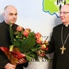 Nowy biskup ks. Adam Bab z abp. Stanisławem Budzikiem.