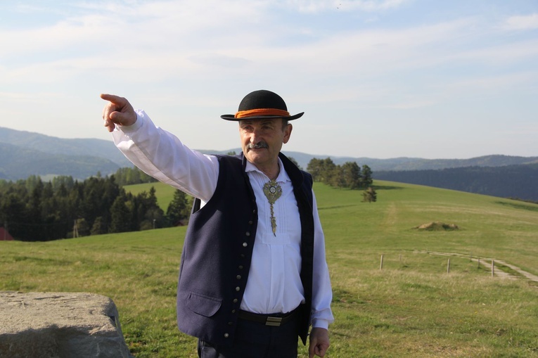 Powroźnik. Włodzimierz Oleksy - niestrudzony pielgrzym