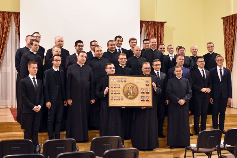 Pożegnanie diakonów w świdnickim WSD