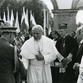 Czy wywiad PRL dostrzegł na czas papieski potencjał Karola Wojtyły?