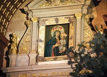 ▲	15 sierpnia 1925 r. ikona została koronowana. 