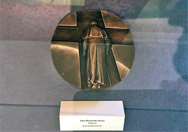 ▲	Medalierskie rozmowy  ze świętym z Wadowic.