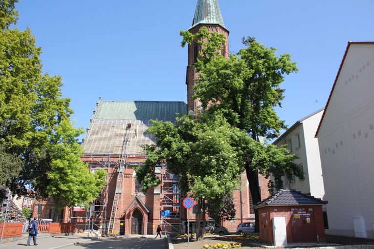 Remont kościoła pw. Podwyższenia Krzyża Świętego w Sulechowie