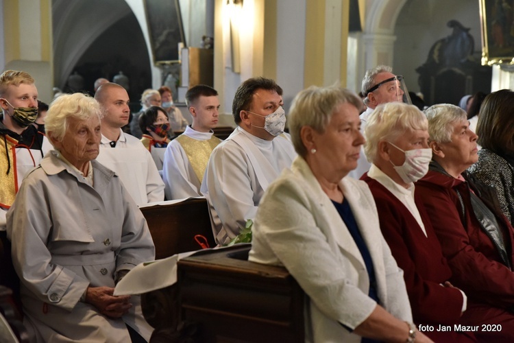 Żagań. Msza w trzecią rocznicę święceń